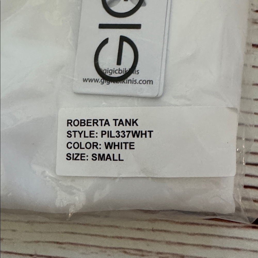 NWT GiGi C Roberta Tank in White Sz S M L - Picture 9 of 12